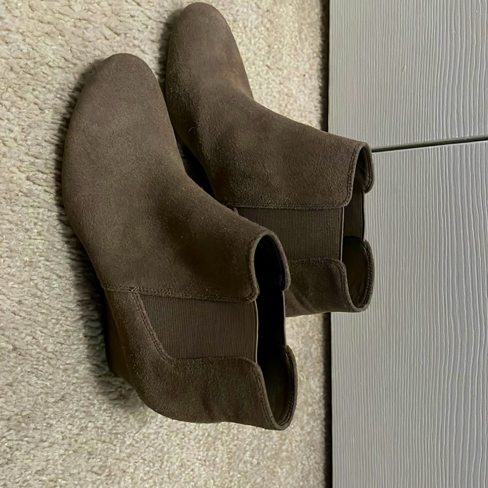 Nine West wedge boots